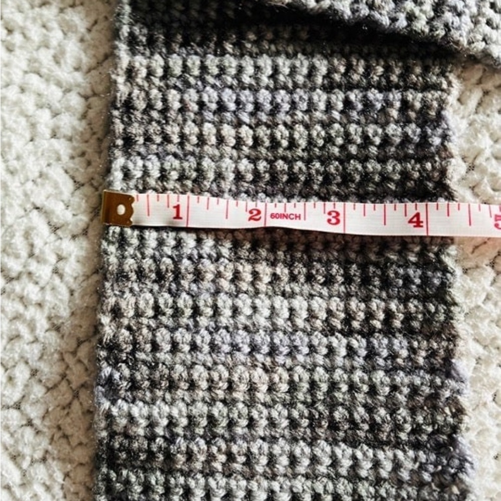 Scarf - Picture 3 of 4